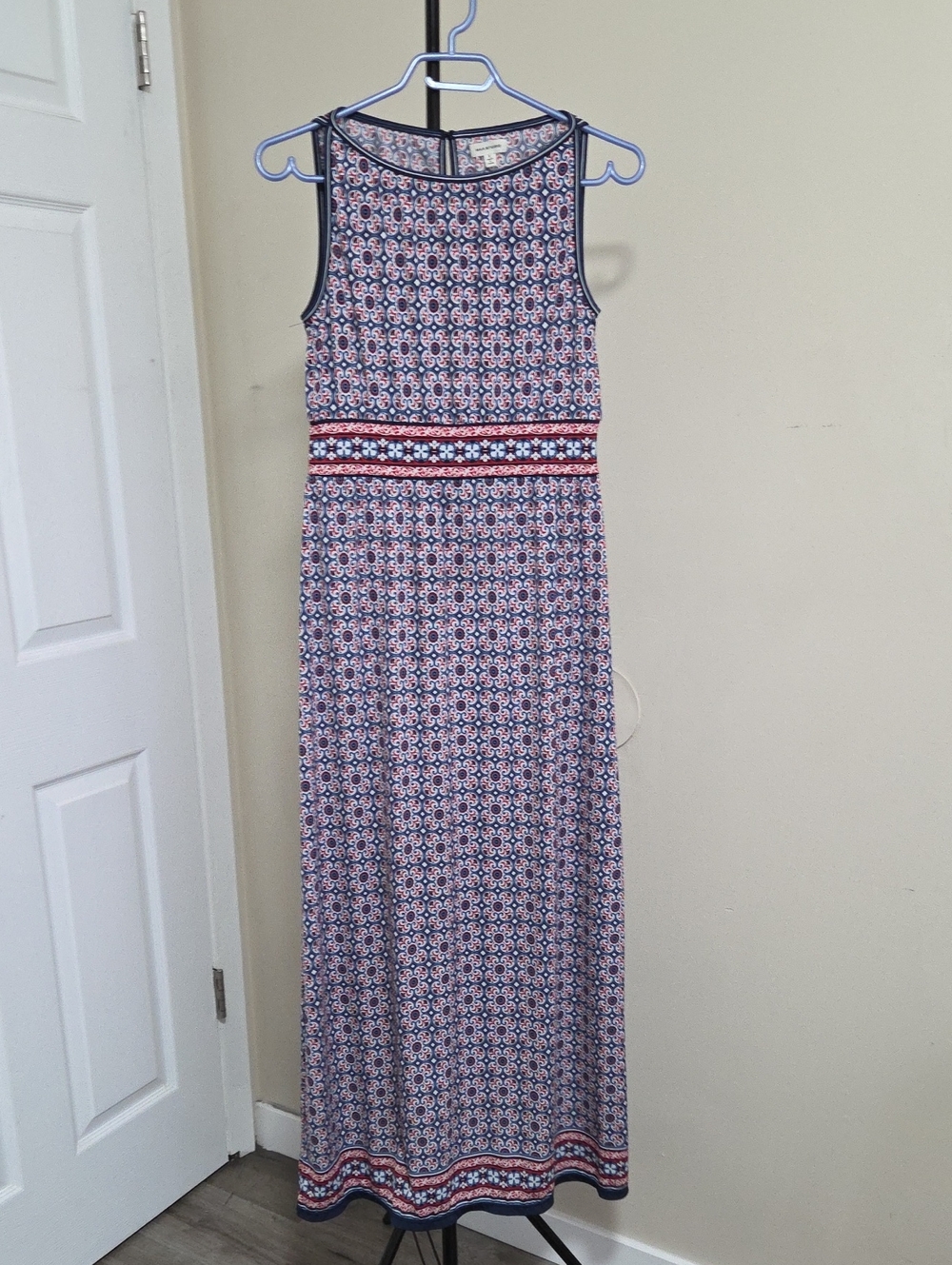 Max Studio Navy and Pink Geometric Sleeveless Maxi Dress